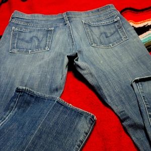 Citizens of humanity low waist flares. Size 30.
